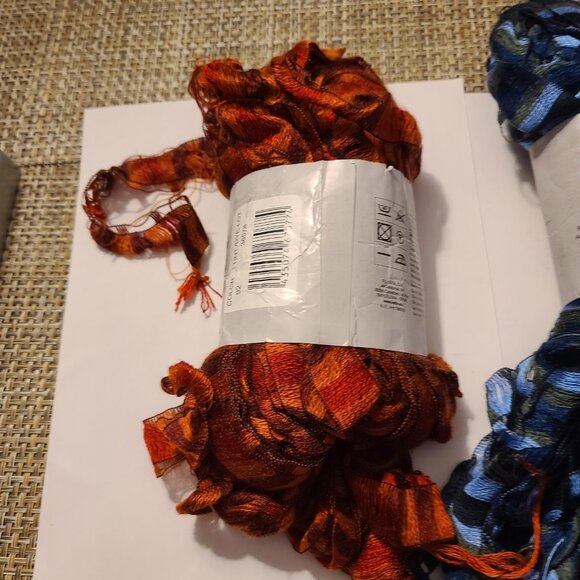 4 Skeins Of Katia Rizos Multicolor Yarn - Picture 4 of 7